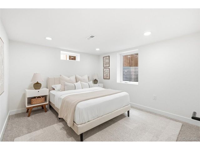 2575 S Lafayette St, Denver, CO 80210