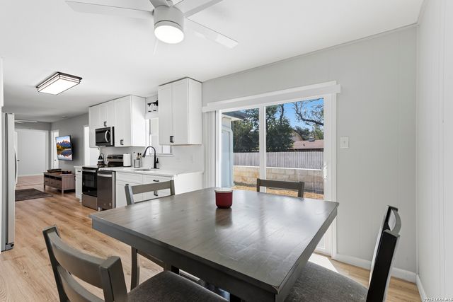 3002 WROXTON RD, San Antonio, TX 78217