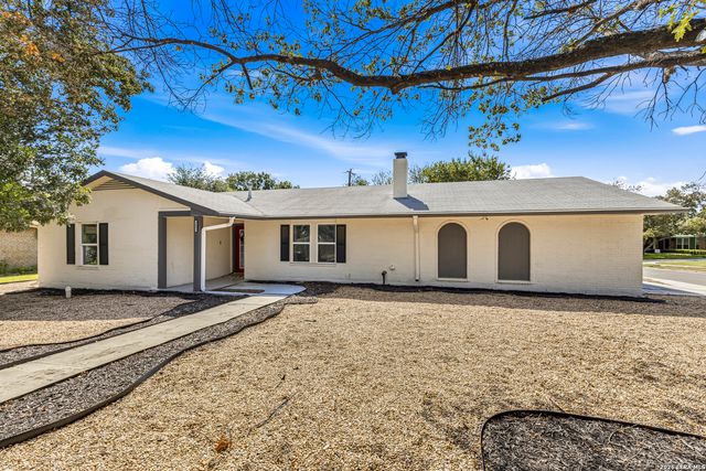 3002 WROXTON RD, San Antonio, TX 78217