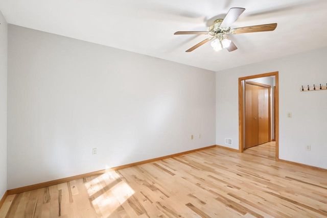 14 Village Homes Drive, Waunakee, WI 53597