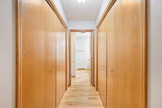 14 Village Homes Drive, Waunakee, WI 53597