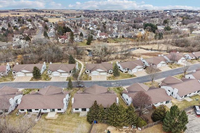 14 Village Homes Drive, Waunakee, WI 53597