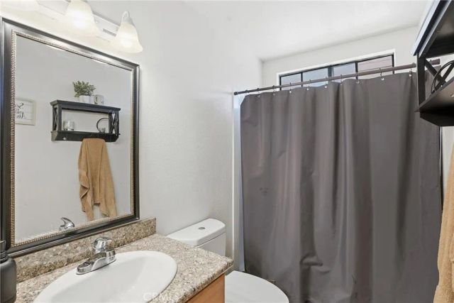 1056 Kingston, Santa Maria, CA 93458