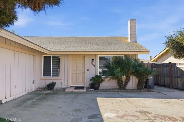 1056 Kingston, Santa Maria, CA 93458