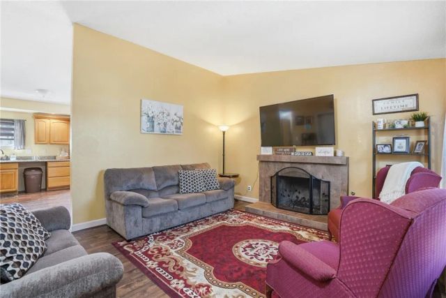 1056 Kingston, Santa Maria, CA 93458