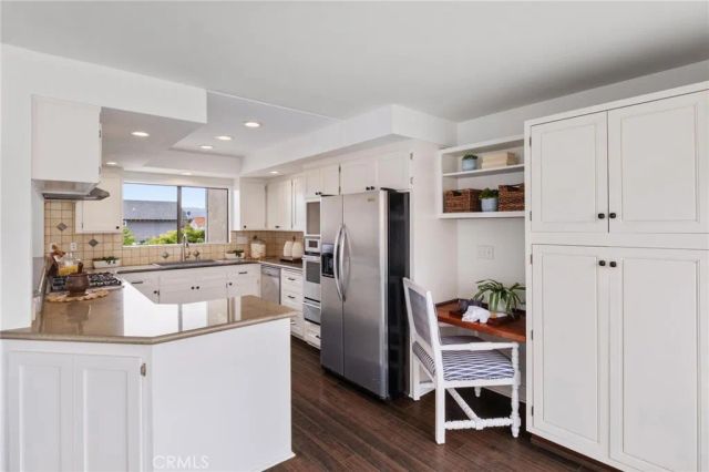 217 S Helberta 3, Redondo Beach, CA 90277