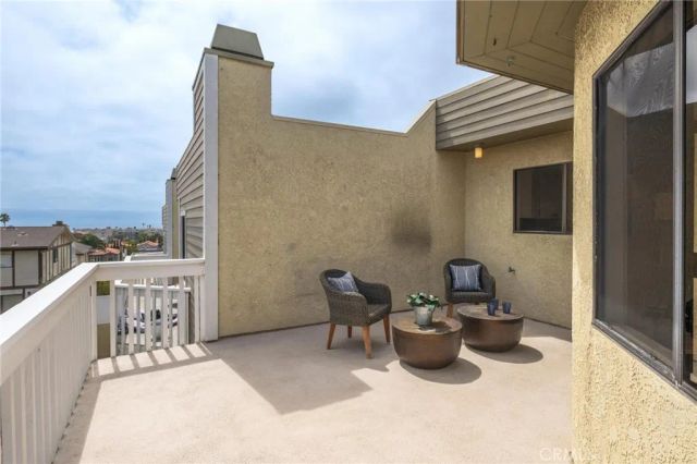 217 S Helberta 3, Redondo Beach, CA 90277