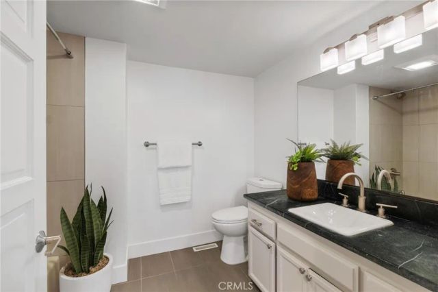 217 S Helberta 3, Redondo Beach, CA 90277