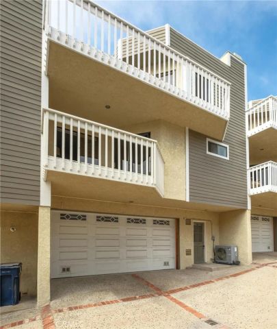 217 S Helberta 3, Redondo Beach, CA 90277