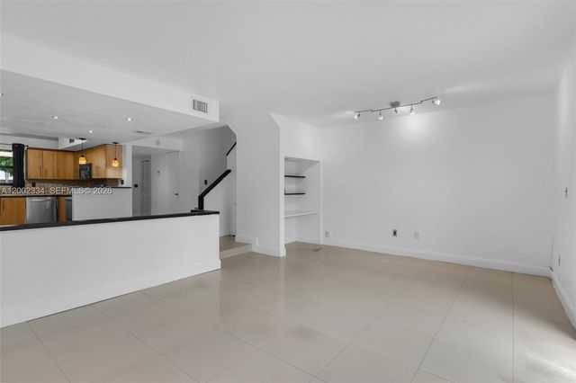 20509 NW 15 Ave 5-2, Miami Gardens, FL 33169