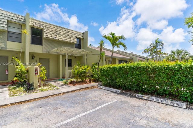 20509 NW 15 Ave 5-2, Miami Gardens, FL 33169
