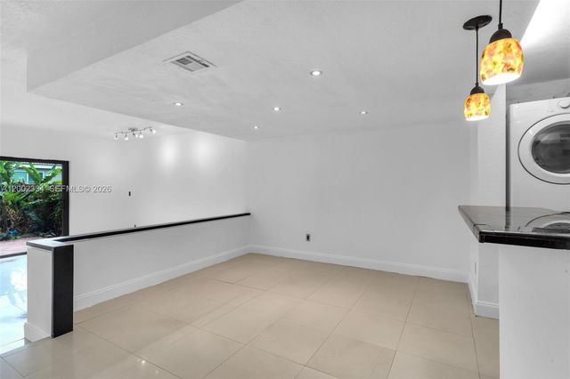 20509 NW 15 Ave 5-2, Miami Gardens, FL 33169