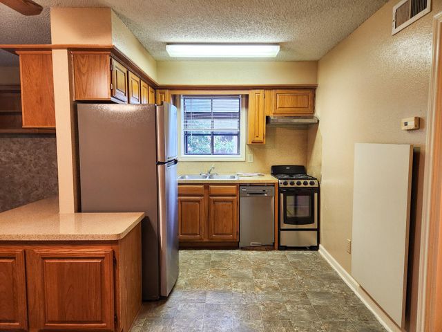 1311 Antoine Drive 148, Houston, TX 77055