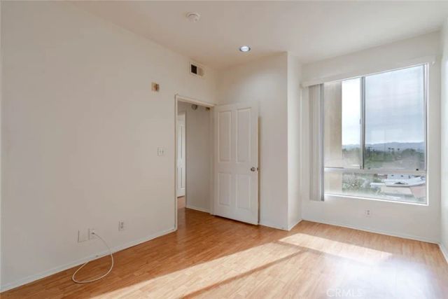 19350 Sherman Way 210, Reseda, CA 91335