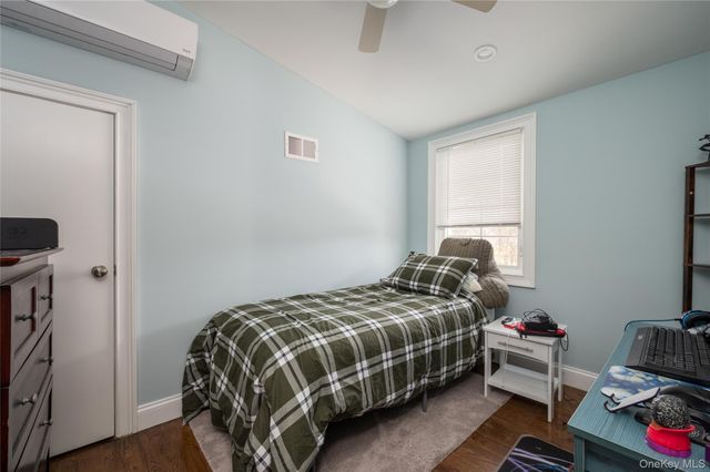 132 Webster Street, Merrick, NY 11566