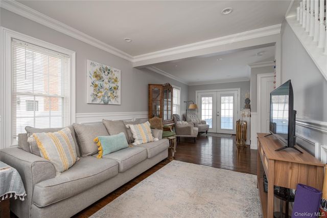 132 Webster Street, Merrick, NY 11566