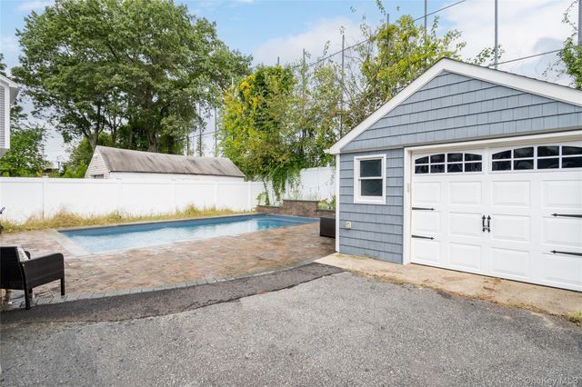 132 Webster Street, Merrick, NY 11566