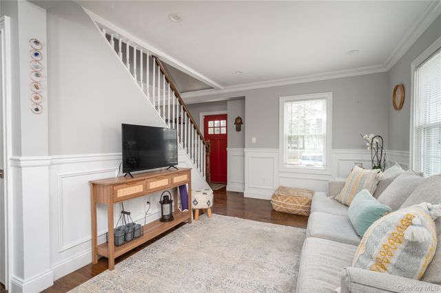 132 Webster Street, Merrick, NY 11566