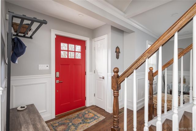 132 Webster Street, Merrick, NY 11566