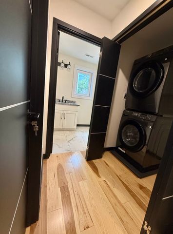 35 Greendale Ave B, Worcester, MA 01606