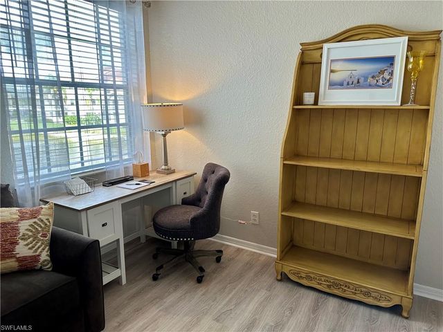 4650 Saint Croix LN 721, Naples, FL 34109