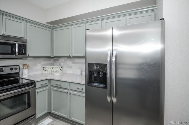 9758 Laredo Street 20C, Commerce City, CO 80022
