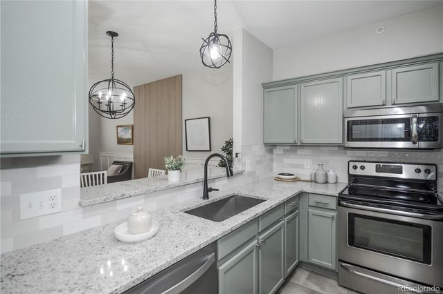9758 Laredo Street 20C, Commerce City, CO 80022