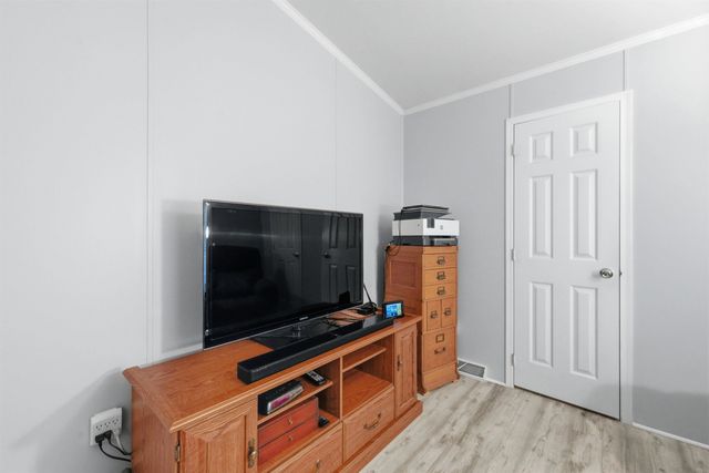 407 Darby Drive, Belmont, NH 03220