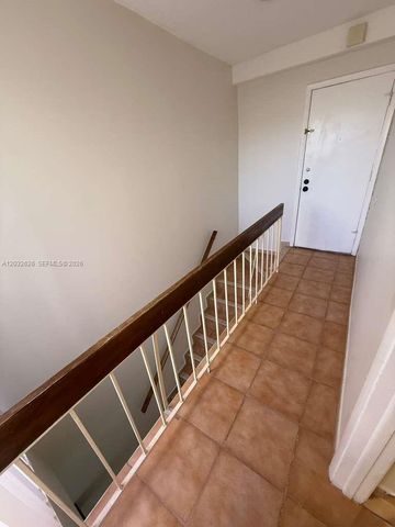 10641 SW 108 AVE 3I, Miami, FL 33176
