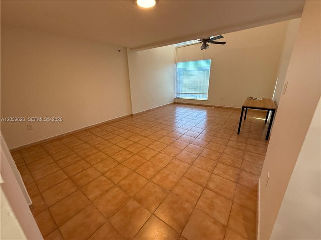 10641 SW 108 AVE 3I, Miami, FL 33176