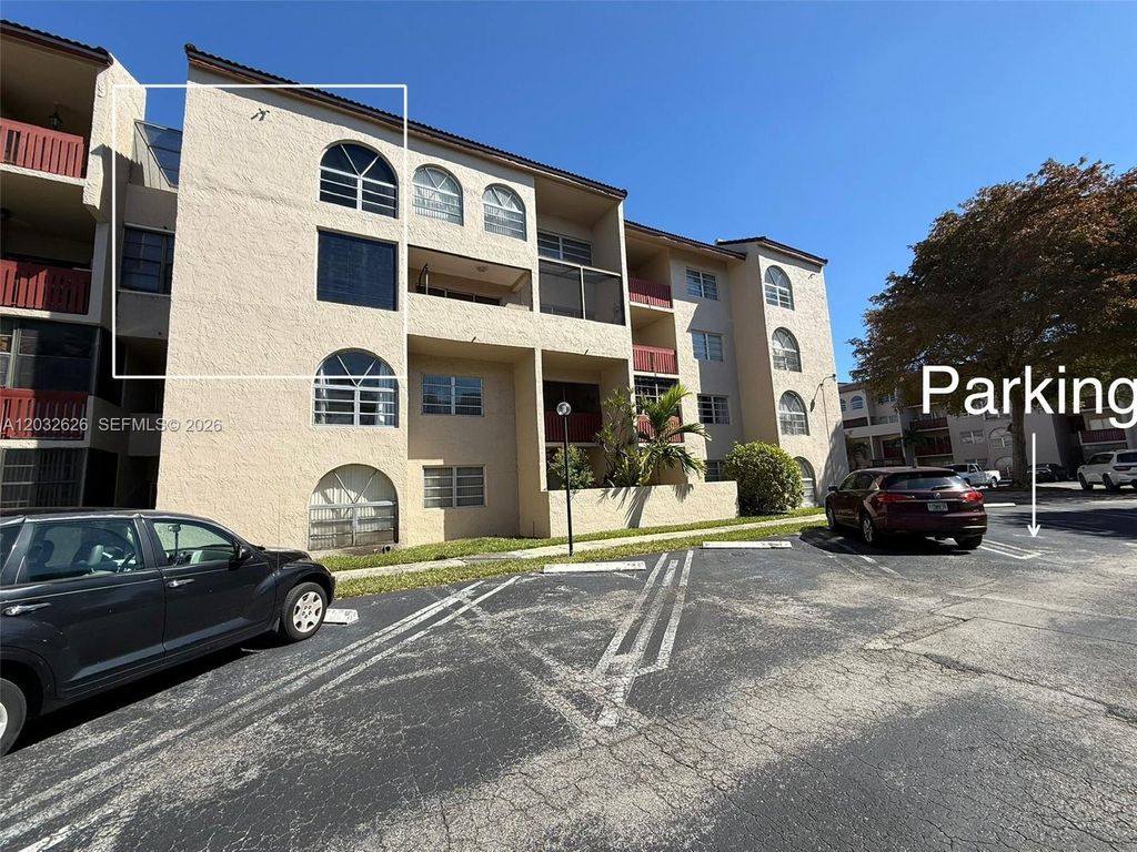 10641 SW 108 AVE 3I, Miami, FL 33176