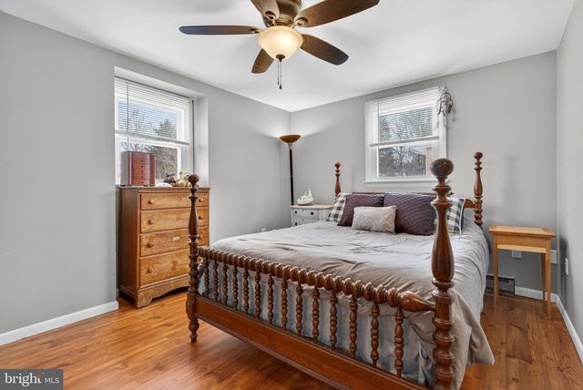 311 FULTON ST, Akron, PA 17501