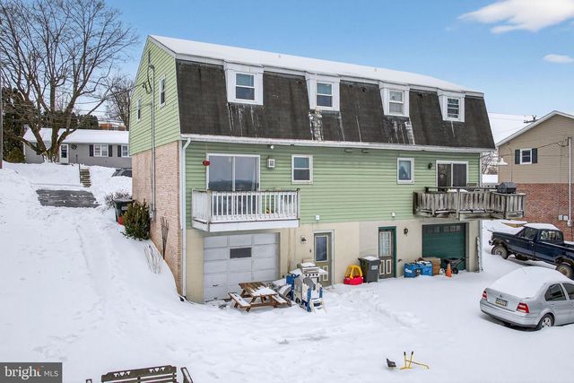 311 FULTON ST, Akron, PA 17501