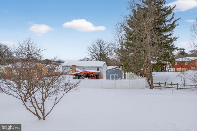 311 FULTON ST, Akron, PA 17501