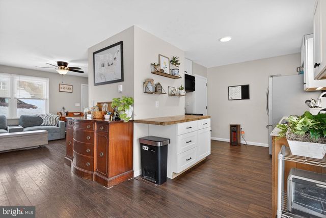 311 FULTON ST, Akron, PA 17501