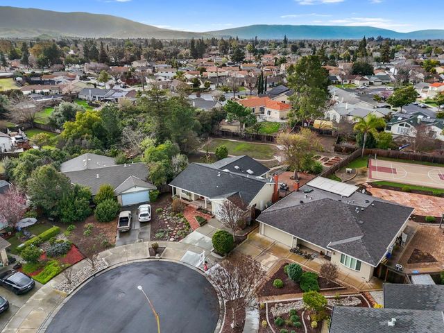 450 Stratford Park Court, San Jose, CA 95136