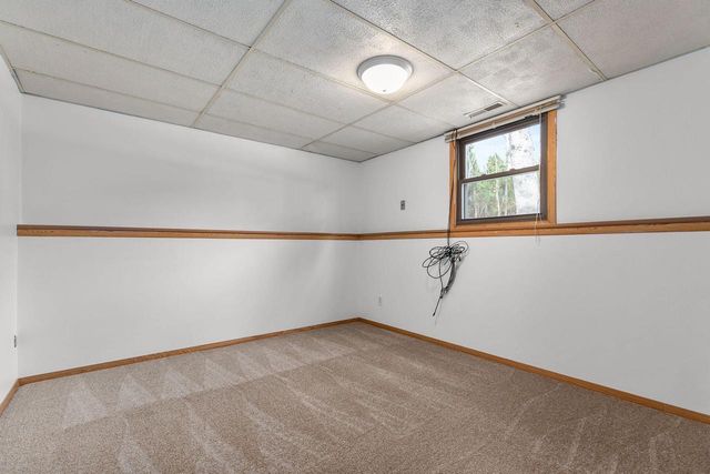 1764 Oakridge COURT, Menasha, WI 54952