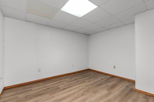 1764 Oakridge COURT, Menasha, WI 54952