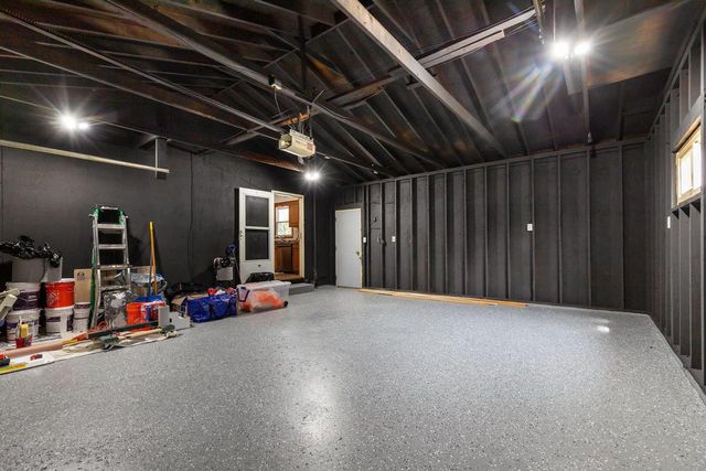 1764 Oakridge COURT, Menasha, WI 54952