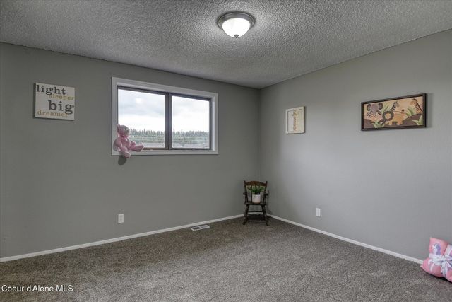 2574 W Fairway Dr, Coeur D'alene, ID 83815