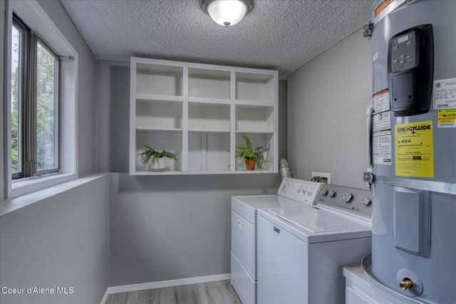 2574 W Fairway Dr, Coeur D'alene, ID 83815