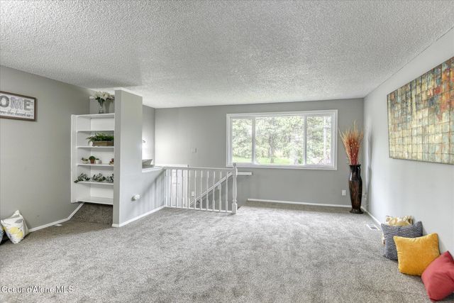 2574 W Fairway Dr, Coeur D'alene, ID 83815