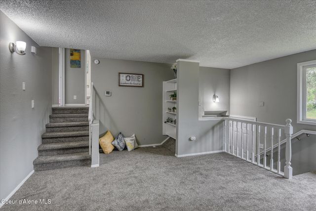 2574 W Fairway Dr, Coeur D'alene, ID 83815