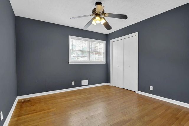 886 Oakhill Court, Stone Mountain, GA 30087