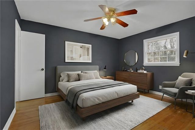 886 Oakhill Court, Stone Mountain, GA 30087