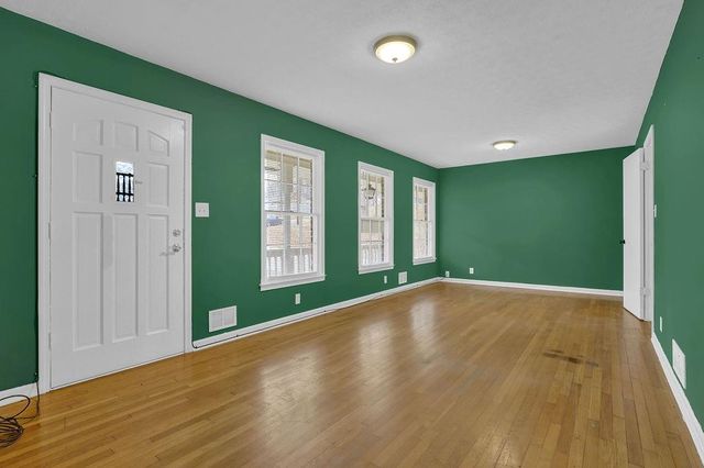 886 Oakhill Court, Stone Mountain, GA 30087