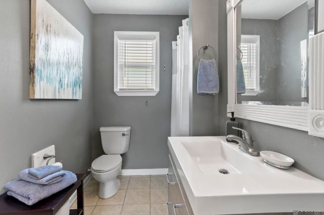 315 Giuffrias Ave, Metairie, LA 70001