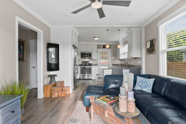 315 Giuffrias Ave, Metairie, LA 70001