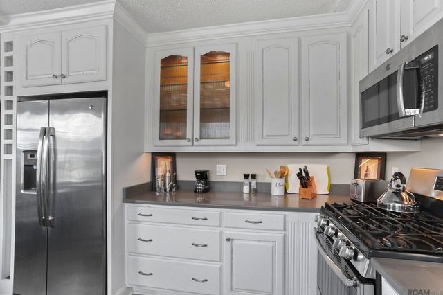 315 Giuffrias Ave, Metairie, LA 70001