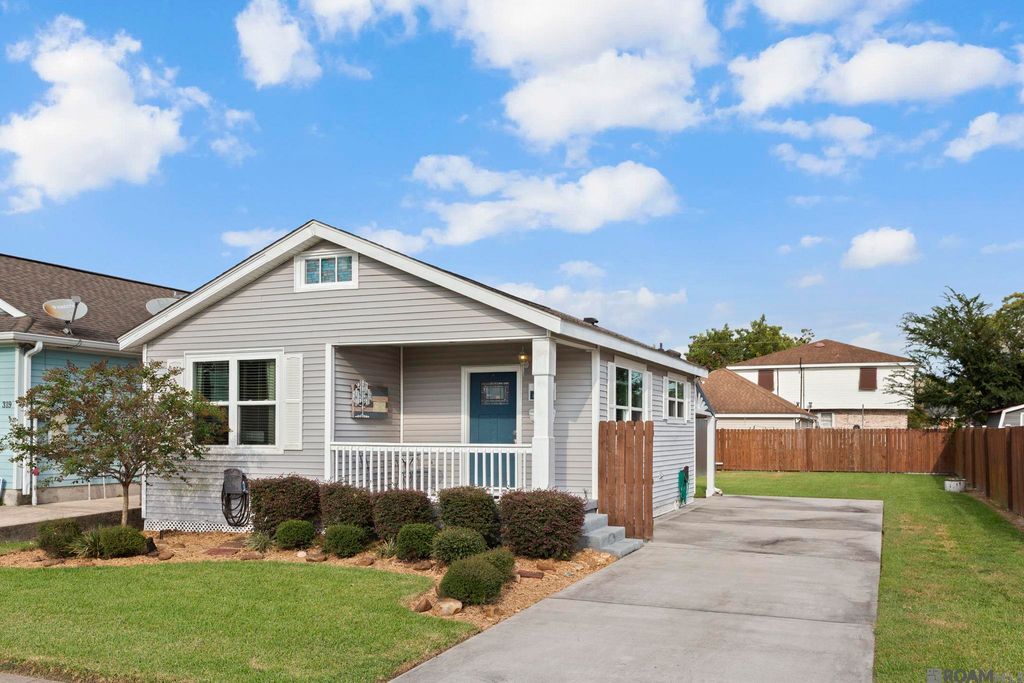 315 Giuffrias Ave, Metairie, LA 70001